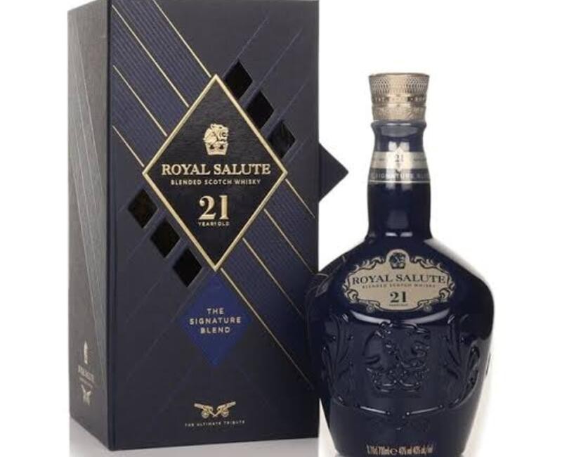 ROYAL SALUTE 21YEARS(70CL)